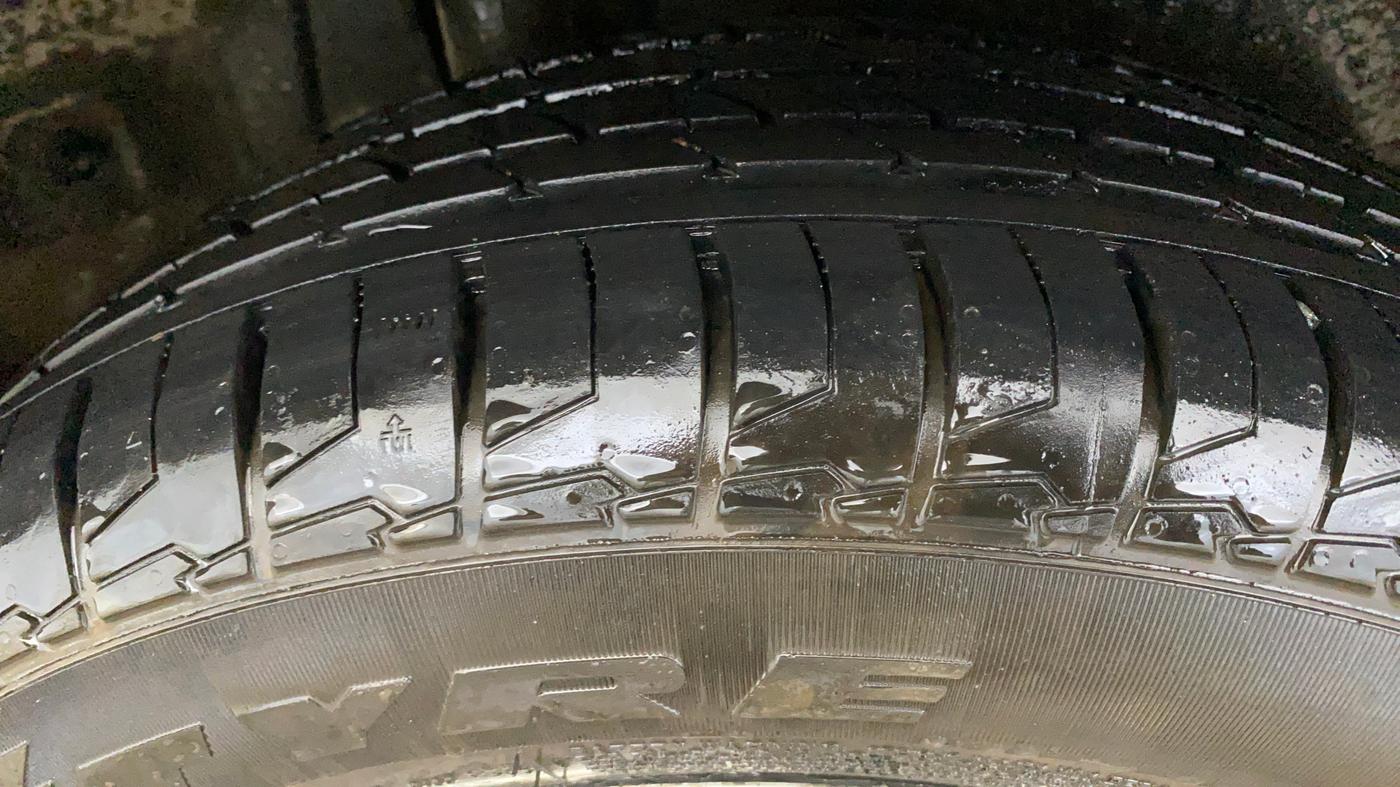 2022 Maruti S Cross ZETA AT 1.5, Petrol, Automatic, 42,876 km, Right Rear Tyre Tread