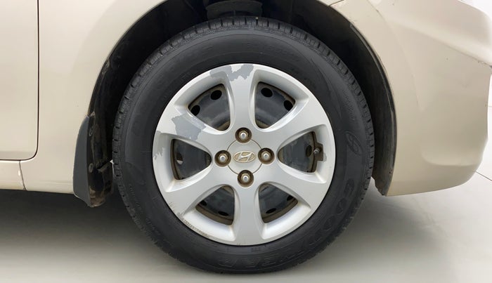 2013 Hyundai Verna FLUIDIC 1.6 VTVT EX, Petrol, Manual, 63,229 km, Right Front Wheel