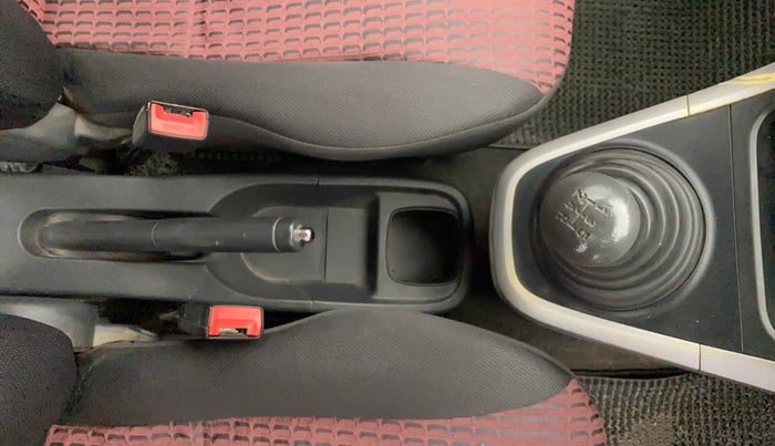2014 Maruti Ritz ZXI, Petrol, Manual, 52,283 km, Gear Lever