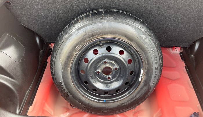 2024 Maruti Swift VXi, Petrol, Manual, 10,817 km, Spare Tyre