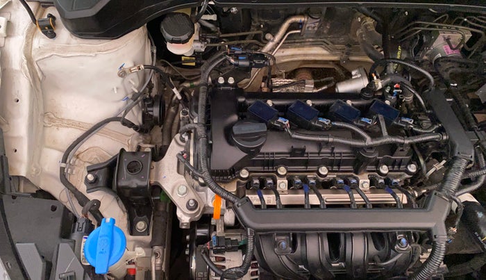 2023 Hyundai NEW I20 ASTA (O) 1.2 AT, Petrol, Automatic, 33,092 km, Engine View - Right