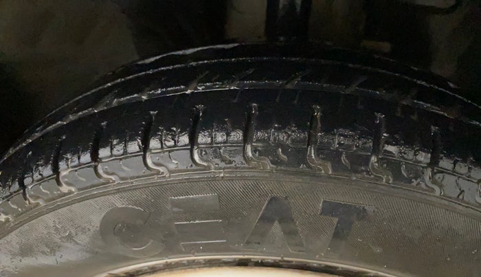 2018 Renault Kwid RXT 0.8, Petrol, Manual, 46,199 km, Right Front Tyre Tread