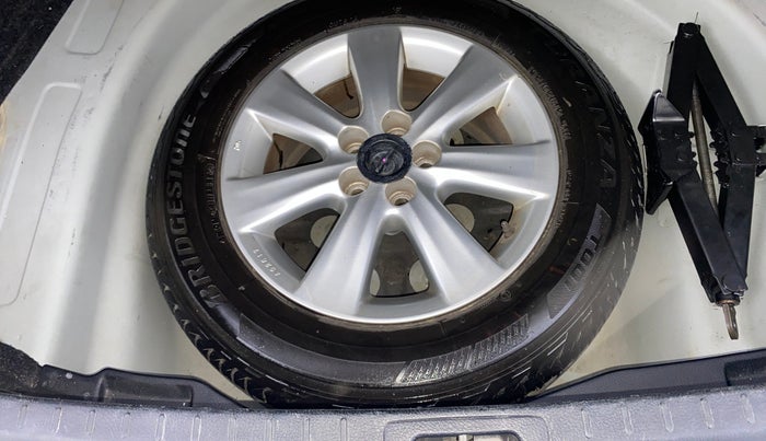 2016 Toyota Corolla Altis G CVT PETROL, Petrol, Automatic, 35,337 km, Spare Tyre