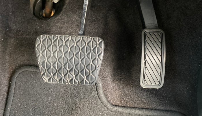 2015 Ford Ecosport TITANIUM 1.5L PETROL AT, Petrol, Automatic, 46,999 km, Pedals