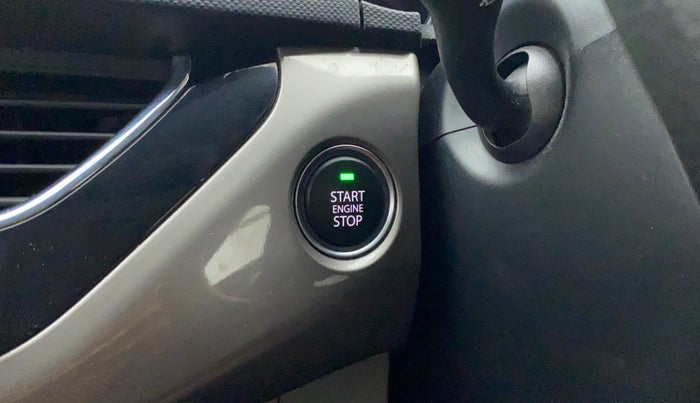 2018 Tata NEXON XZ PLUS PETROL, Petrol, Manual, 50,373 km, Keyless Start/ Stop Button