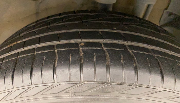 2018 Tata NEXON XZ PLUS PETROL, Petrol, Manual, 50,373 km, Left Rear Tyre Tread