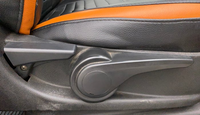 2018 Tata NEXON XZ PLUS PETROL, Petrol, Manual, 50,373 km, Driver Side Adjustment Panel