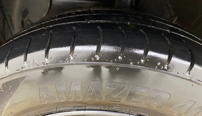 2022 Hyundai GRAND I10 NIOS SPORTZ 1.2 KAPPA VTVT CNG, CNG, Manual, 74,233 km, Left Front Tyre Tread