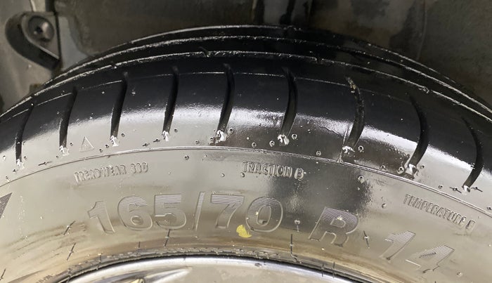 2022 Hyundai GRAND I10 NIOS SPORTZ 1.2 KAPPA VTVT CNG, CNG, Manual, 74,233 km, Right Rear Tyre Tread