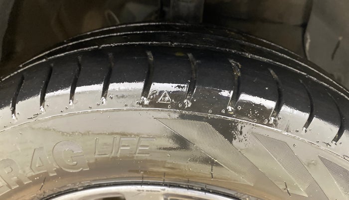 2022 Hyundai GRAND I10 NIOS SPORTZ 1.2 KAPPA VTVT CNG, CNG, Manual, 74,233 km, Right Front Tyre Tread