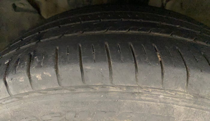 2020 KIA SELTOS HTX 1.5 PETROL, Petrol, Manual, 42,775 km, Left Front Tyre Tread