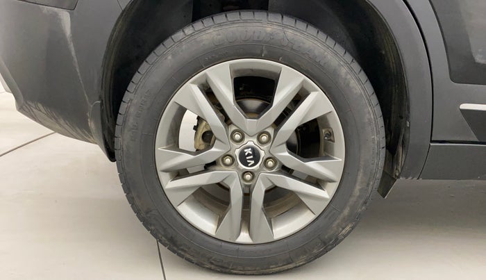 2020 KIA SELTOS HTX 1.5 PETROL, Petrol, Manual, 42,775 km, Right Rear Wheel