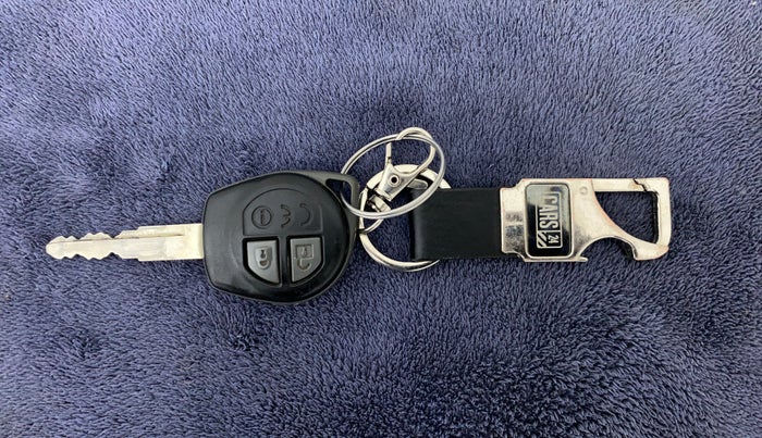 2018 Maruti Dzire VXI, Petrol, Manual, 29,706 km, Key Close Up