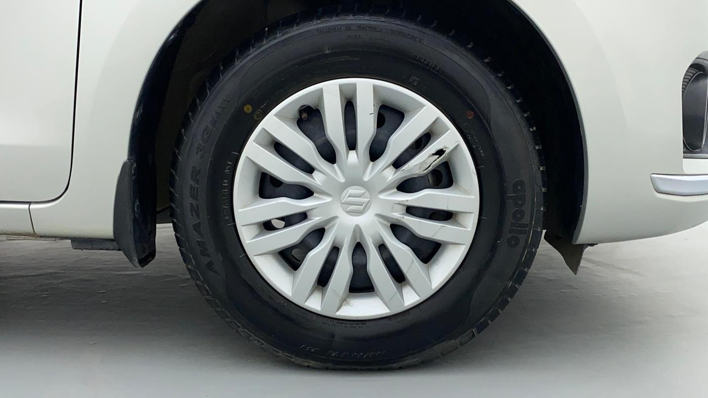 2018 Maruti Dzire VXI, Petrol, Manual, 29,706 km, Right Front Wheel