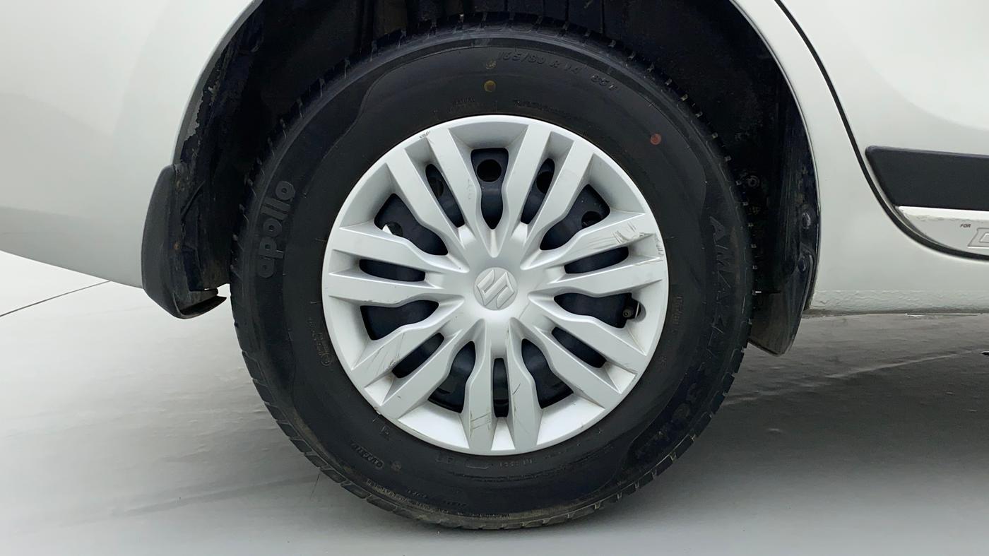 2018 Maruti Dzire VXI, Petrol, Manual, 29,706 km, Right Rear Wheel