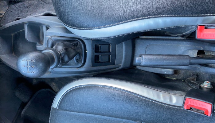 2018 Maruti Alto 800 LXI, Petrol, Manual, 54,561 km, Gear Lever