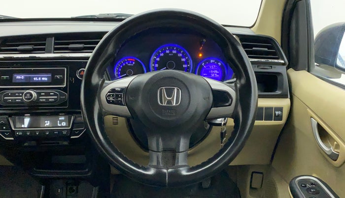 2017 Honda Amaze 1.2L I-VTEC SX, CNG, Manual, 1,16,292 km, Steering Wheel Close Up