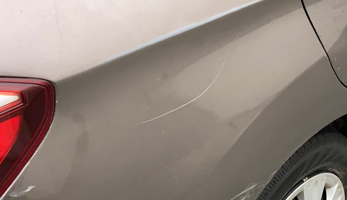 2017 Honda Amaze 1.2L I-VTEC SX, CNG, Manual, 1,16,292 km, Right quarter panel - Minor scratches