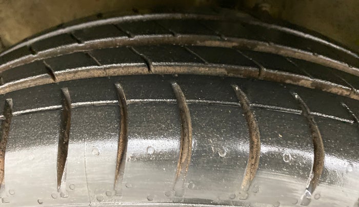 2016 Maruti Celerio ZXI OPT, Petrol, Manual, 52,500 km, Left Front Tyre Tread