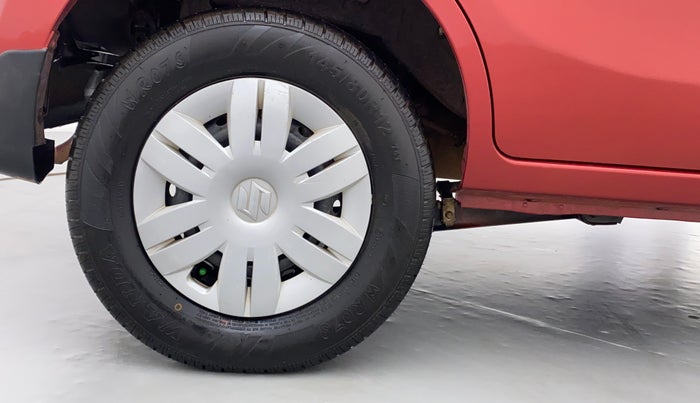 2016 Maruti Alto 800 LXI, Petrol, Manual, 23,562 km, Right Rear Wheel