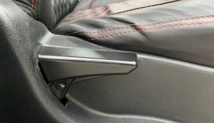 2018 Tata Tiago XTA PETROL, CNG, Automatic, 57,370 km, Driver Side Adjustment Panel