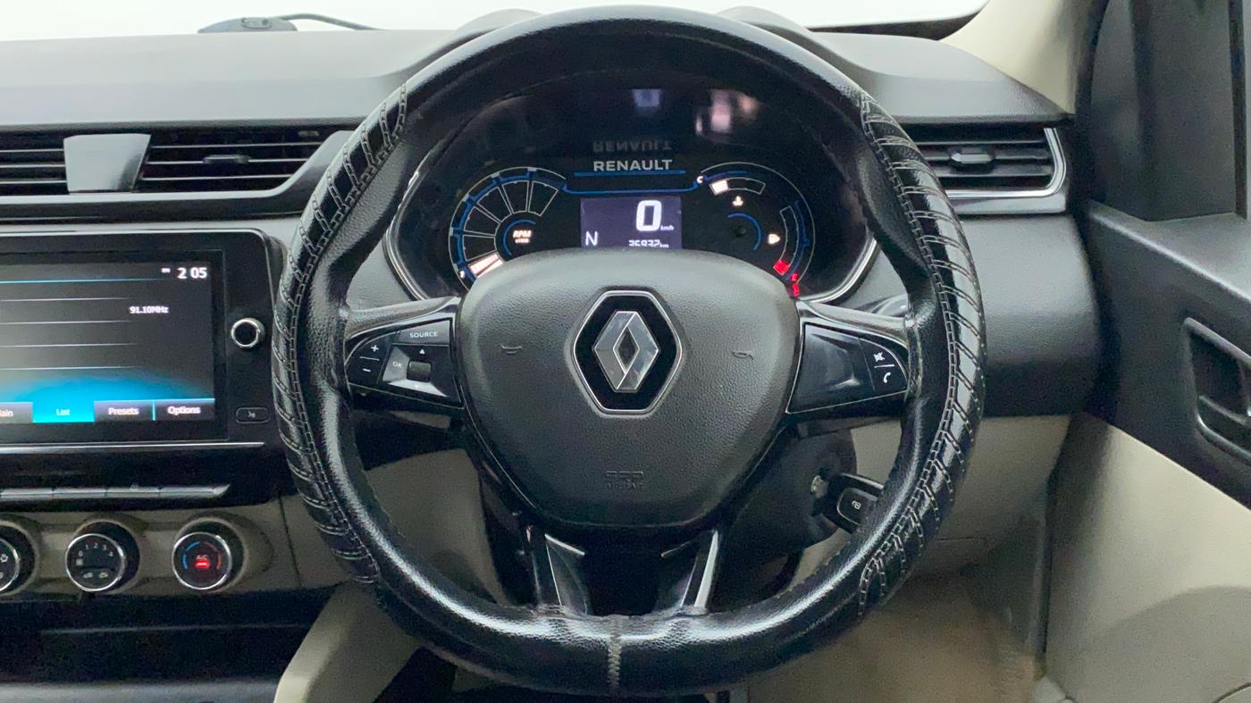 2021 Renault TRIBER RXT AMT, Petrol, Automatic, 36,985 km, Steering Wheel Close Up