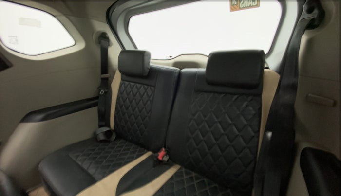 2021 Renault TRIBER RXT AMT, Petrol, Automatic, 36,985 km, Third Seat Row ( optional )