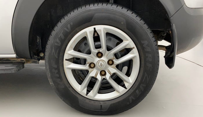 2021 Renault TRIBER RXT AMT, Petrol, Automatic, 36,985 km, Left Rear Wheel