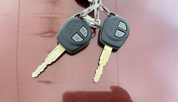 2020 Maruti Ertiga VXI CNG, CNG, Manual, 57,271 km, Key Close Up