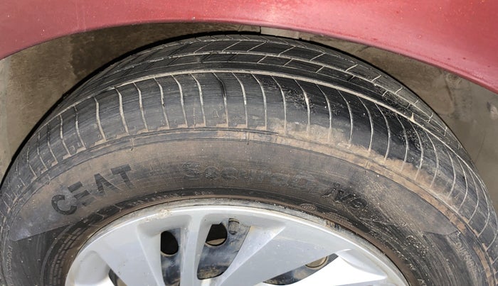 2020 Maruti Ertiga VXI CNG, CNG, Manual, 57,271 km, Right Front Tyre Tread