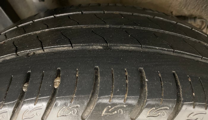 2020 Tata ALTROZ XZ 1.2, Petrol, Manual, 20,302 km, Right Rear Tyre Tread