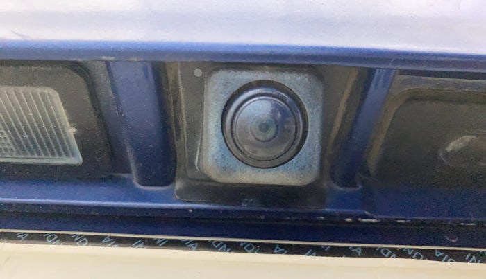 2020 Renault TRIBER RXZ, Petrol, Manual, 80,509 km, Parking Camera