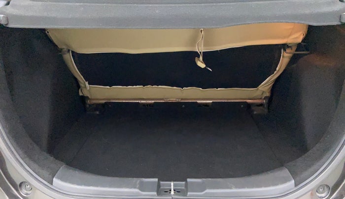 2018 Honda Jazz 1.2 V MT, Petrol, Manual, 19,242 km, Boot Inside