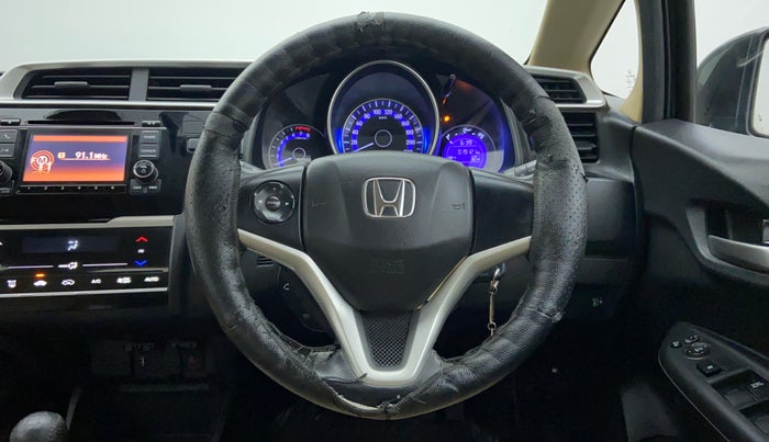 2018 Honda Jazz 1.2 V MT, Petrol, Manual, 19,242 km, Steering Wheel Close Up