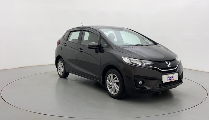 2018 Honda Jazz 1.2 V MT, Petrol, Manual, 19,242 km, Right Front Diagonal
