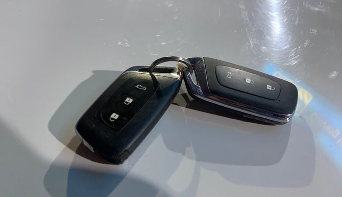 2020 MG HECTOR SHARP HYBRID 1.5 PETROL, Petrol, Manual, 68,534 km, Key Close Up