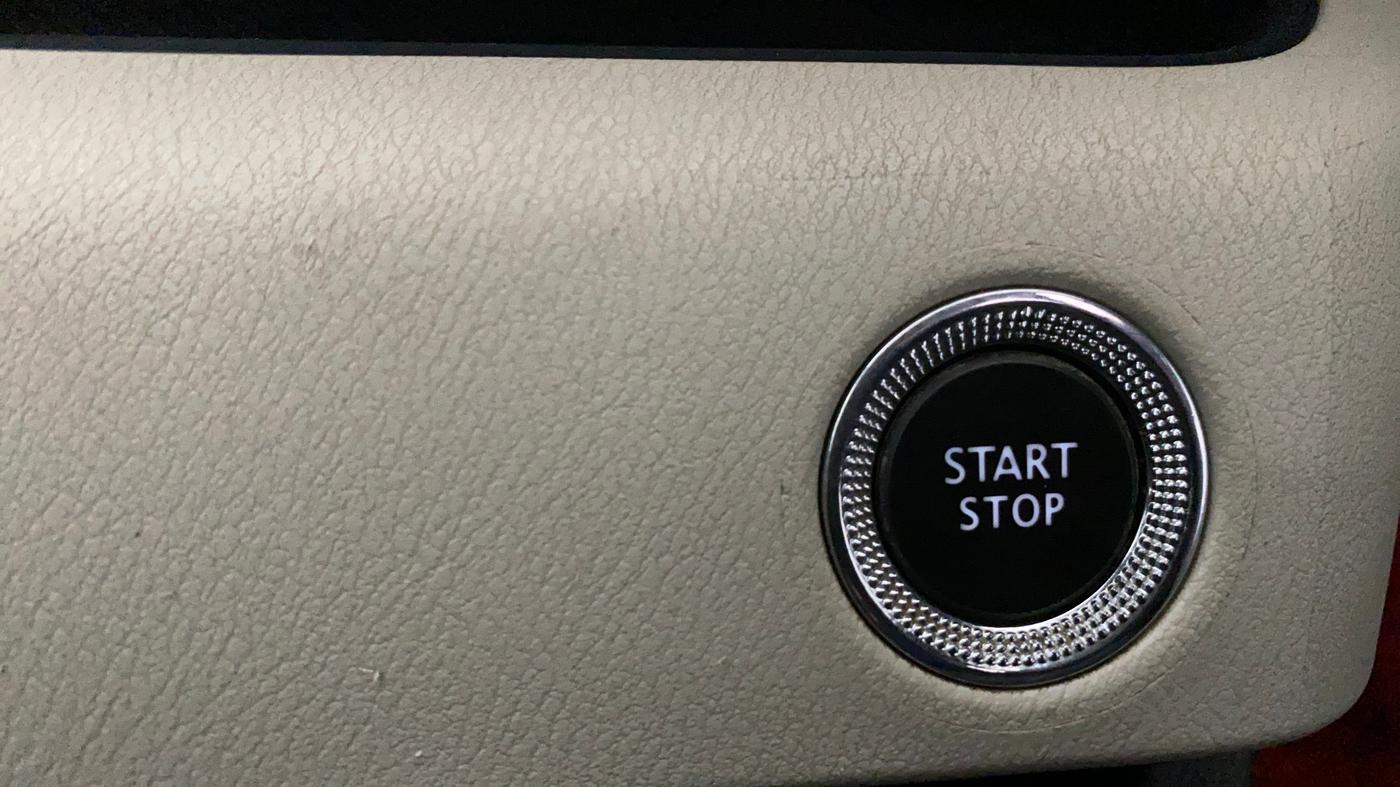 2023 Nissan MAGNITE XV MT, Petrol, Manual, 25,899 km, Keyless Start/ Stop Button