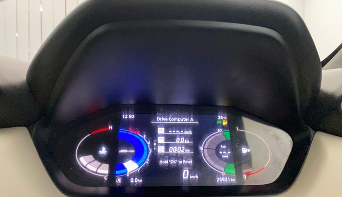 2023 Nissan MAGNITE XV MT, Petrol, Manual, 25,899 km, Odometer Image