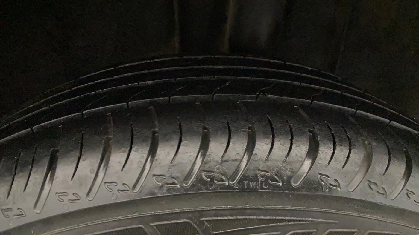 2023 Nissan MAGNITE XV MT, Petrol, Manual, 25,899 km, Left Rear Tyre Tread