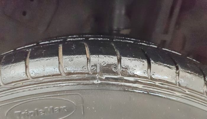 2019 Tata NEXON XM PETROL, Petrol, Manual, 36,648 km, Left Rear Tyre Tread