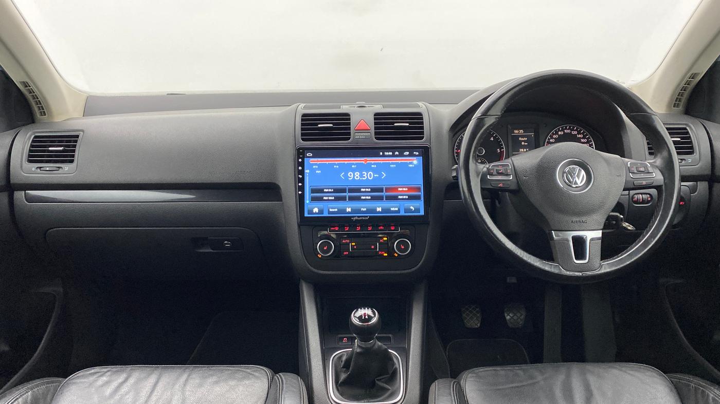 2010 Volkswagen Jetta COMFORTLINE 2.0L TDI, Diesel, Manual, 70,642 km, Dashboard