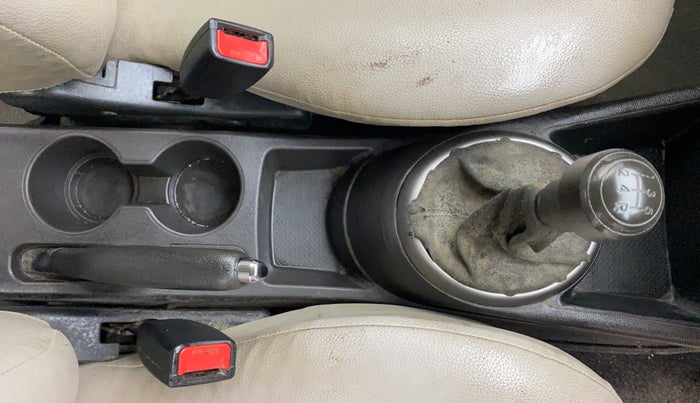 2012 Hyundai i20 MAGNA 1.2, Petrol, Manual, 59,306 km, Gear Lever