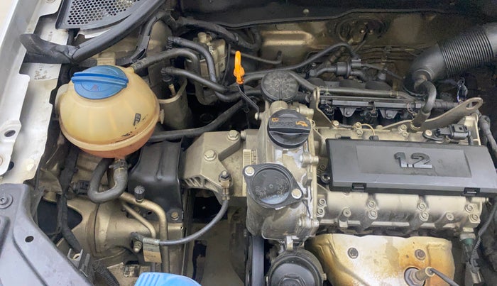 2013 Volkswagen Polo HIGHLINE1.2L, Petrol, Manual, 88,779 km, Engine View - Right