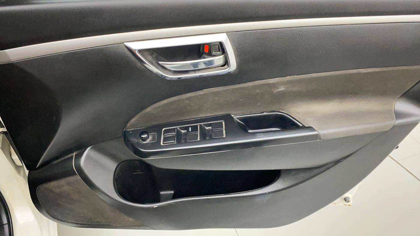 2014 Maruti Swift VDI, Diesel, Manual, 94,953 km, Driver Side Door Panels Control