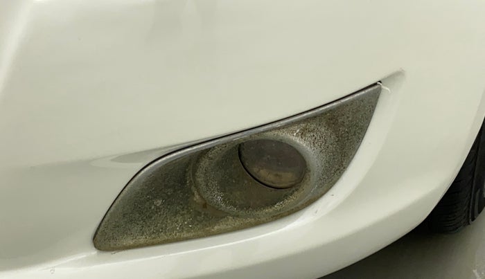 2014 Maruti Swift VDI, Diesel, Manual, 94,953 km, Left fog light - Not working