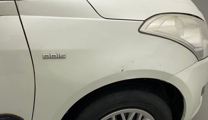 2014 Maruti Swift VDI, Diesel, Manual, 94,953 km, Right fender - Slightly dented