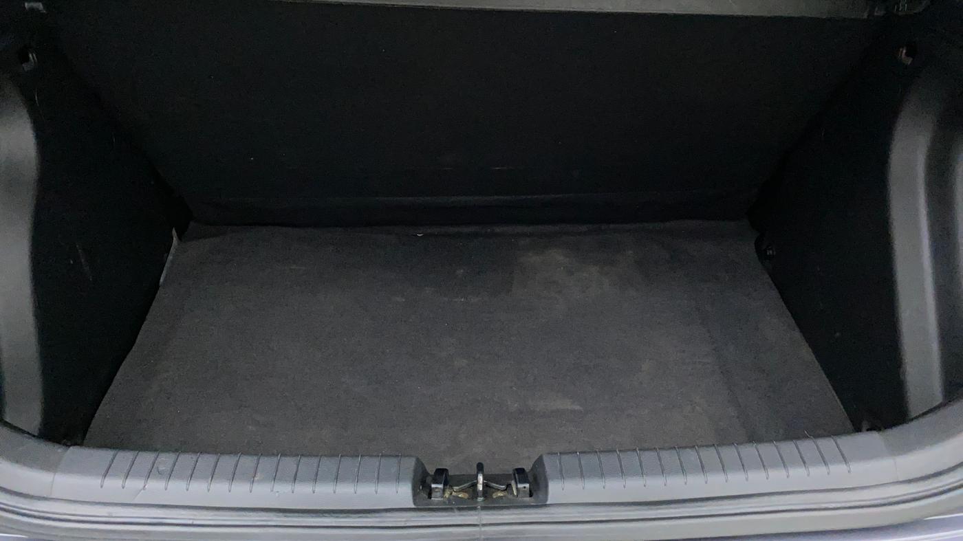 2019 Hyundai Elite i20 1.2 SPORTS PLUS VTVT, Petrol, Manual, 88,181 km, Boot Inside