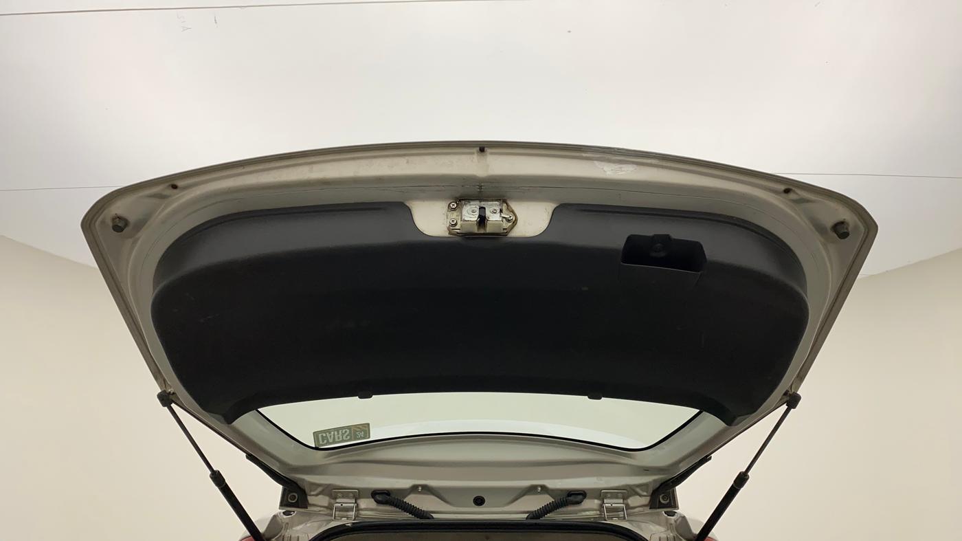 2014 Maruti Ritz VDI, Diesel, Manual, 92,158 km, Boot Door Open