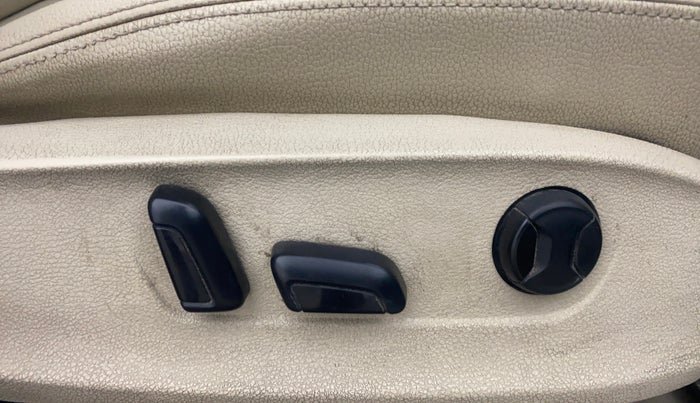 2013 Volkswagen Jetta HIGHLINE TDI AT, Diesel, Automatic, 97,845 km, Driver Side Adjustment Panel