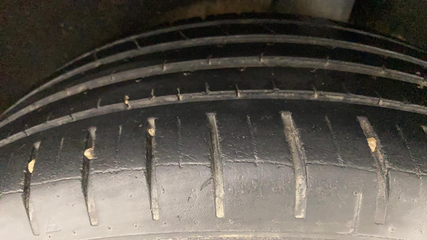2016 Maruti Baleno ZETA PETROL 1.2, Petrol, Manual, 40,090 km, Left Rear Tyre Tread